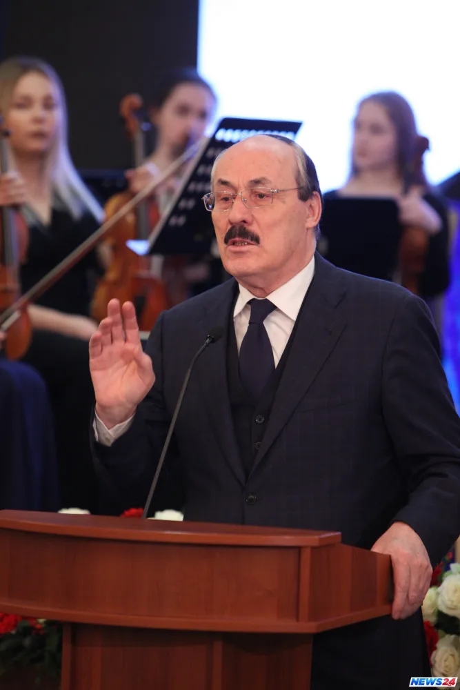 Rusiyada Heydər Əliyevin xatirəsi anılıb - FOTOLAR