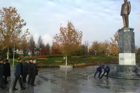 Ulu öndər Heydər Əliyevin xatirəsi Ankarada və İstanbulda yad olunub