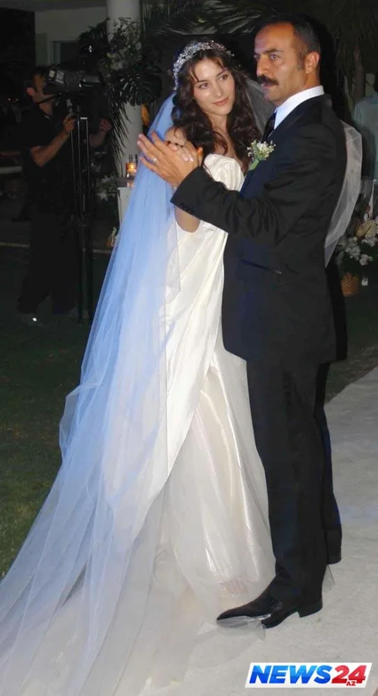 Məşhur cütlük boşandı - FOTO