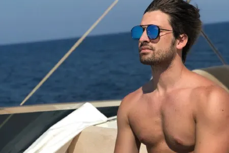 Məşhur aktyor məhkəməyə verildi