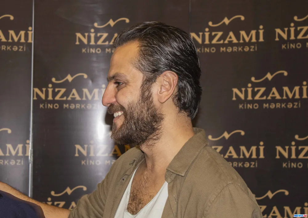 "Çukur"un "Vartolu"su Bakıda tamaşasını çəkməyi qadağan etdi - FOTOLAR - VİDEO