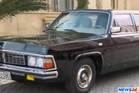 Bakıda keçmiş nazirlərin avtomobili satışa çıxarıldı - VİDEO