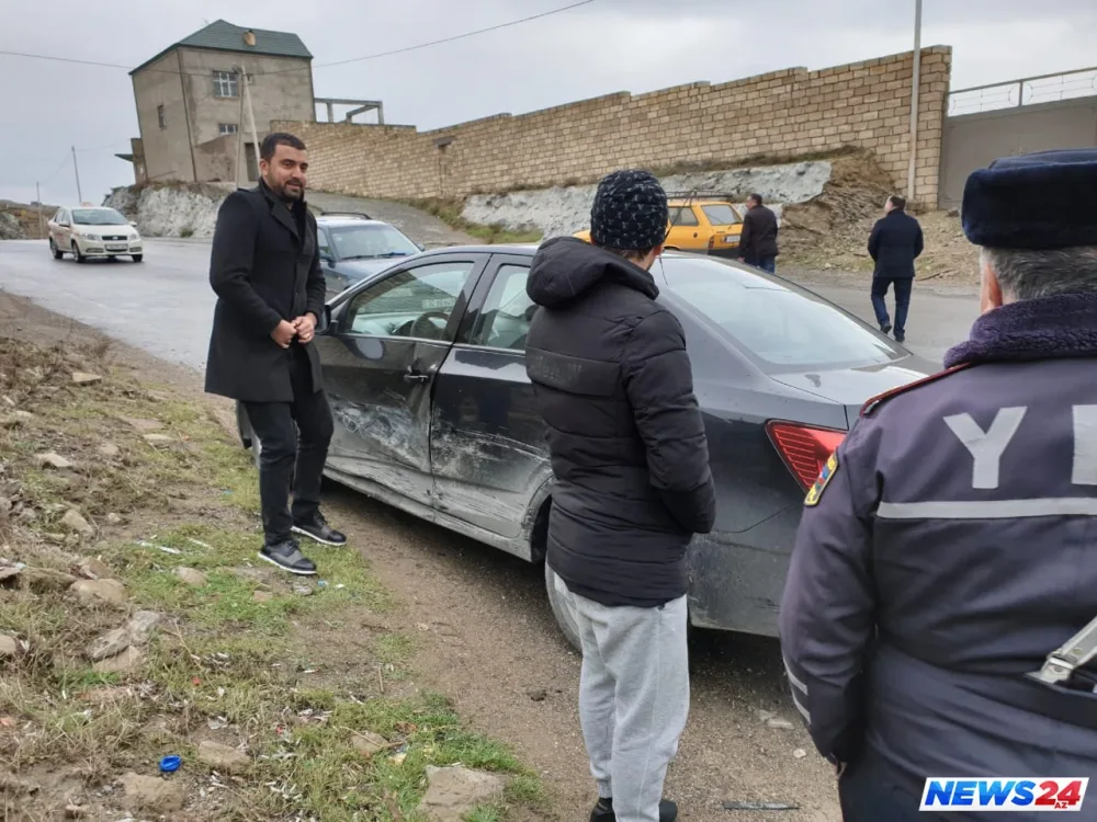 Tanınmış teleaparıcı qəza keçirdi - FOTO