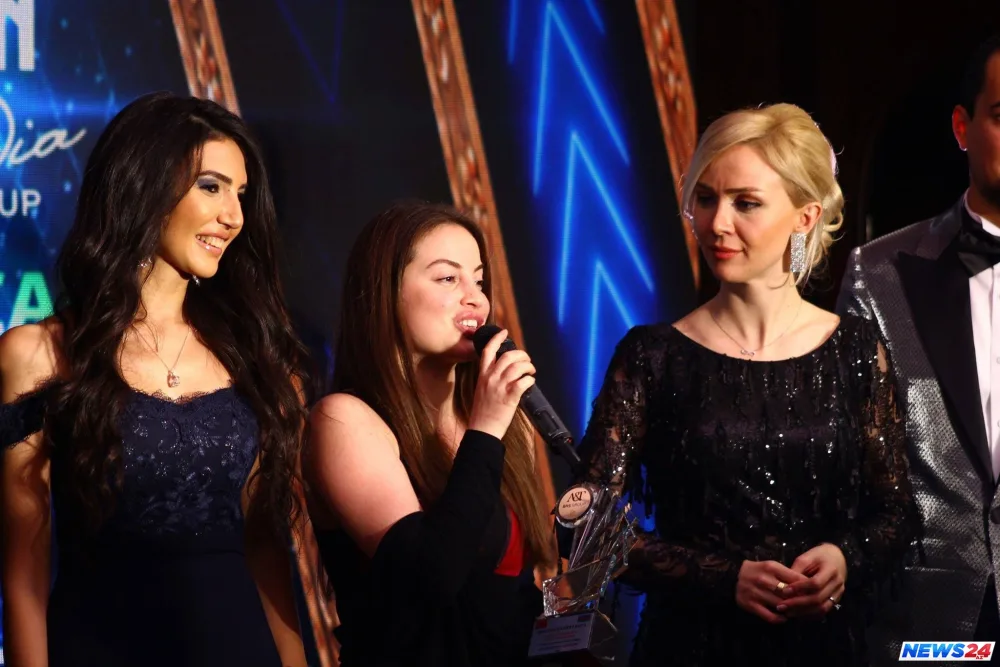 Azərbaycan və Türkiyə məşhurları İstanbulda mükafatlandırıldı: “Digər türk xalqları da…” - FOTOLAR