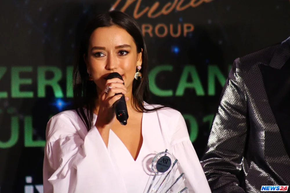 Azərbaycan və Türkiyə məşhurları İstanbulda mükafatlandırıldı: “Digər türk xalqları da…” - FOTOLAR