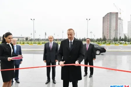Prezident Binəqədi Rayon Məhkəməsinin yeni inzibati binasının açılışında iştirak edib