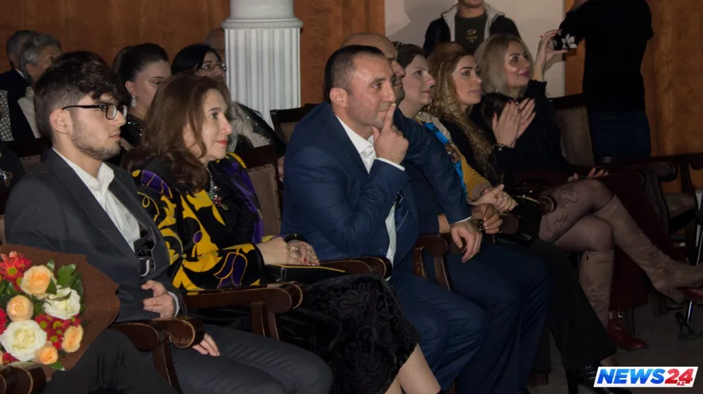 Nail Naiboğlunun "Gülüm" konserti baş tutdu - FOTOLAR