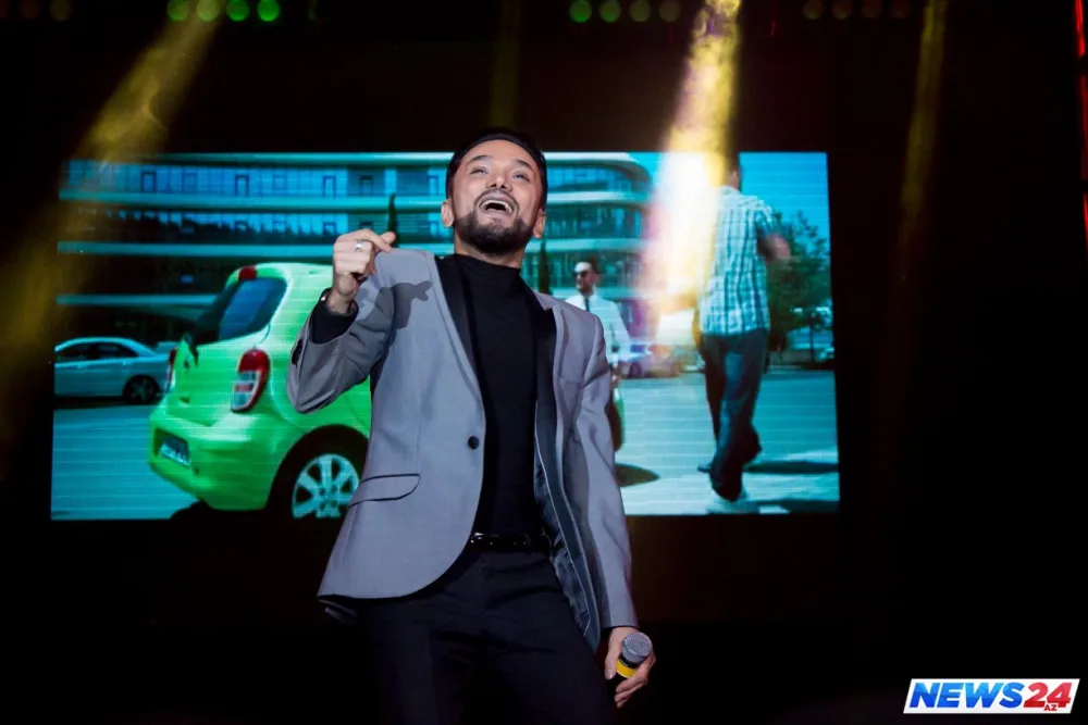 Nail Naiboğlunun "Gülüm" konserti baş tutdu - FOTOLAR