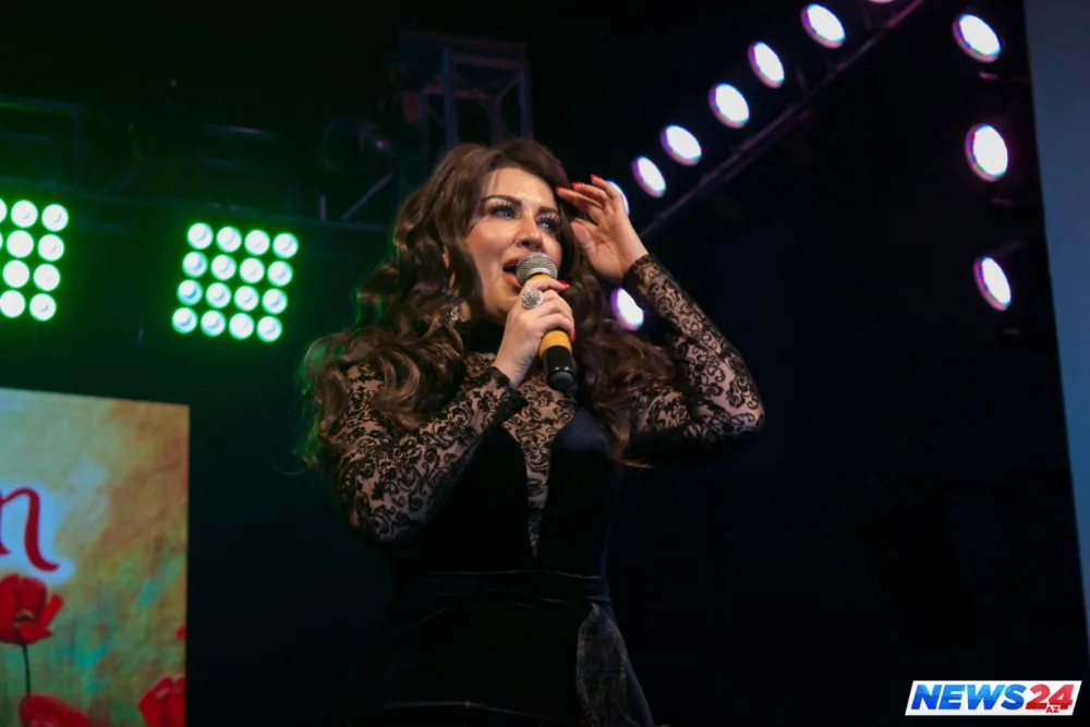 Nail Naiboğlunun "Gülüm" konserti baş tutdu - FOTOLAR