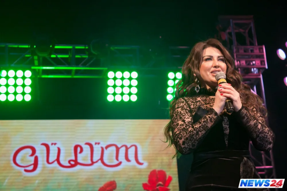 Nail Naiboğlunun "Gülüm" konserti baş tutdu - FOTOLAR