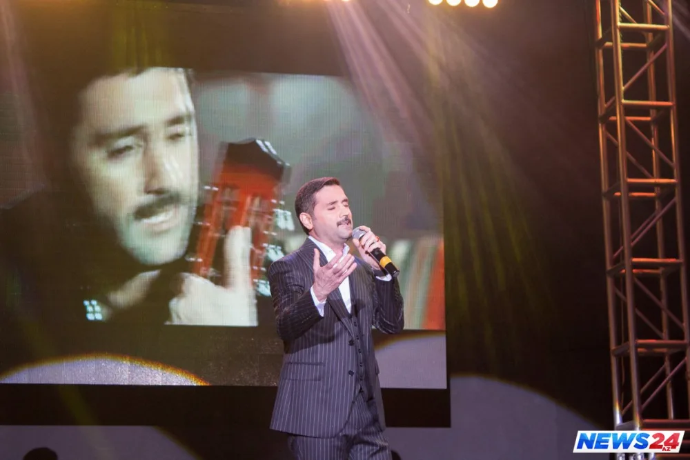 Nail Naiboğlunun "Gülüm" konserti baş tutdu - FOTOLAR