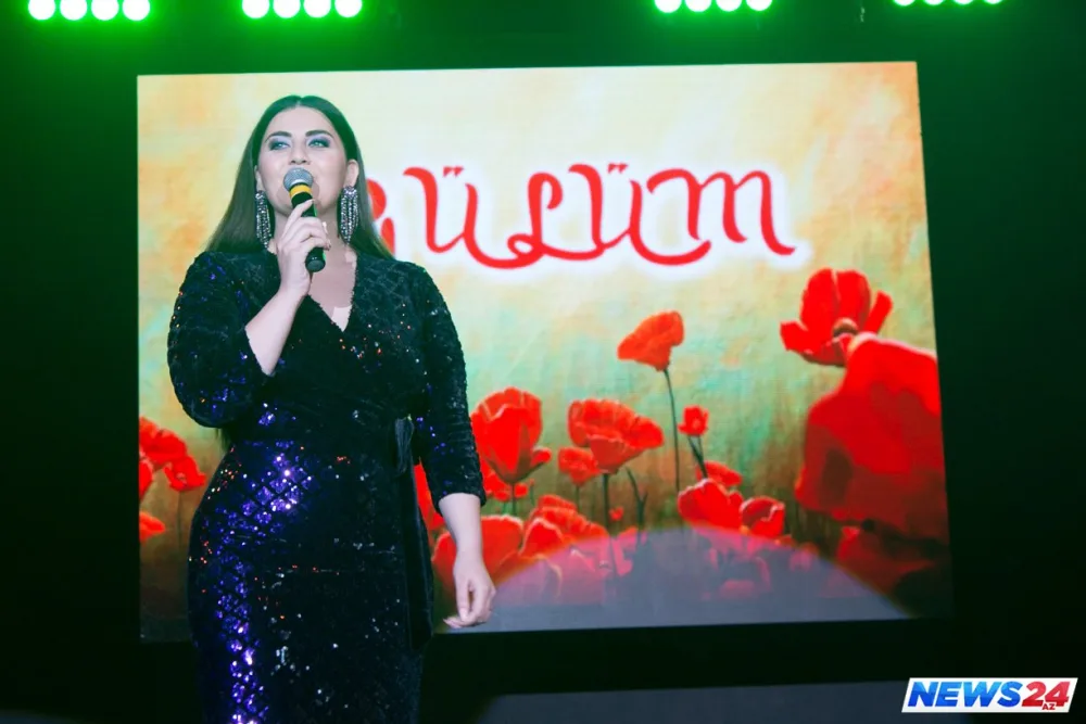 Nail Naiboğlunun "Gülüm" konserti baş tutdu - FOTOLAR