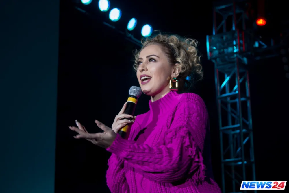 Nail Naiboğlunun "Gülüm" konserti baş tutdu - FOTOLAR