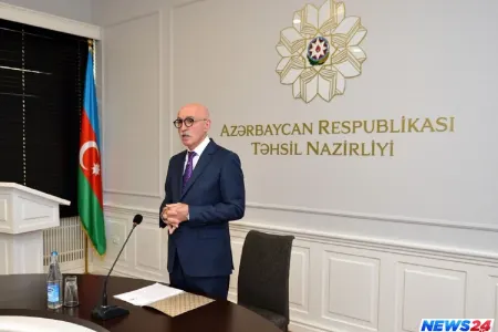 Abel Məhərrəmovun yerinə təyin olunan nazir müavini işə başladı