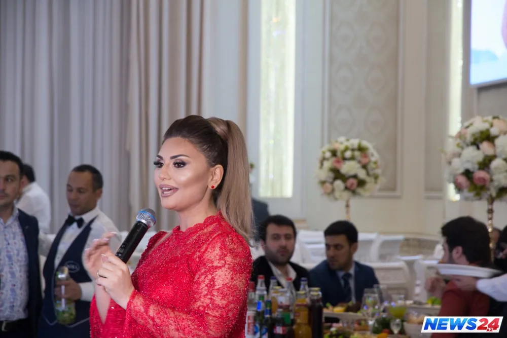 "Bunu pul yığmaq üçün etməmişəm" - Şəbnəm Tovuzlunun ad günüdən - FOTOLAR - VİDEO