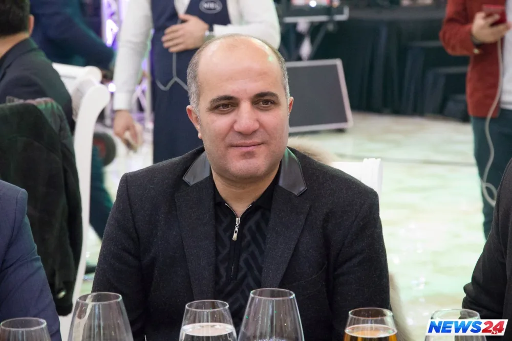 "Bunu pul yığmaq üçün etməmişəm" - Şəbnəm Tovuzlunun ad günüdən - FOTOLAR - VİDEO