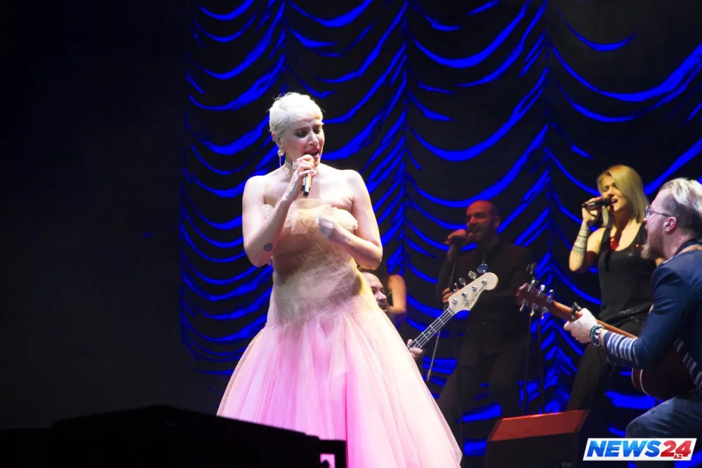 Sılanın möhtəşəm Bakı konserti baş tutdu - FOTOLAR - VİDEO