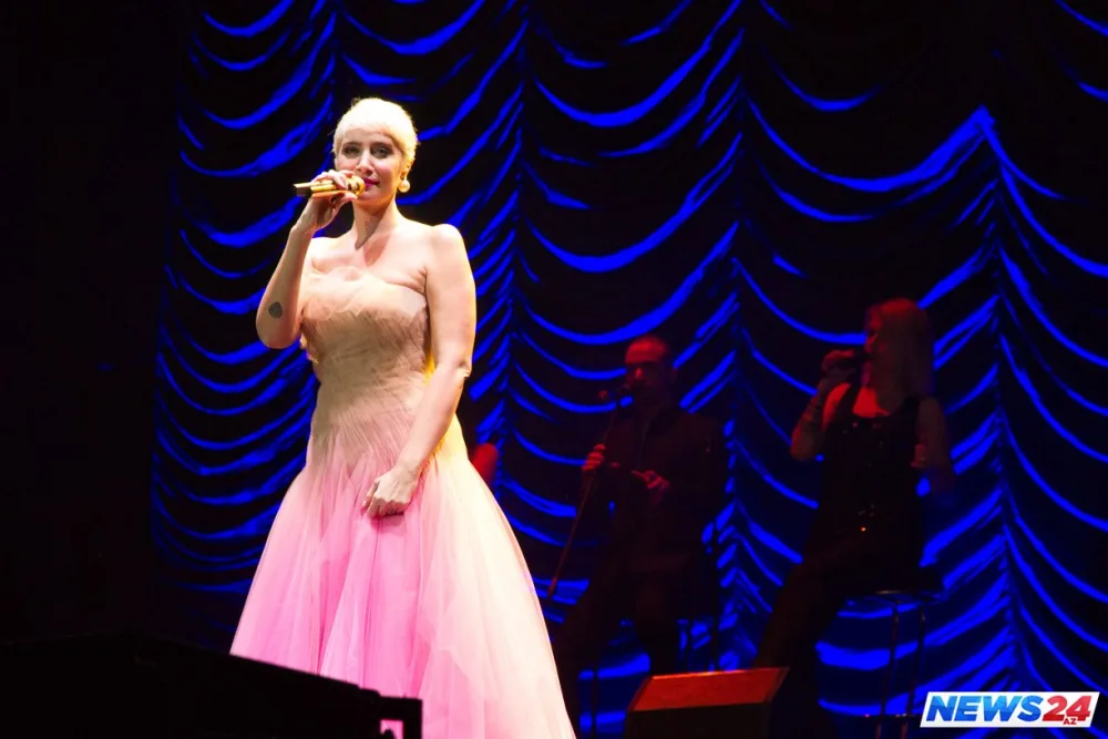 Sılanın möhtəşəm Bakı konserti baş tutdu - FOTOLAR - VİDEO