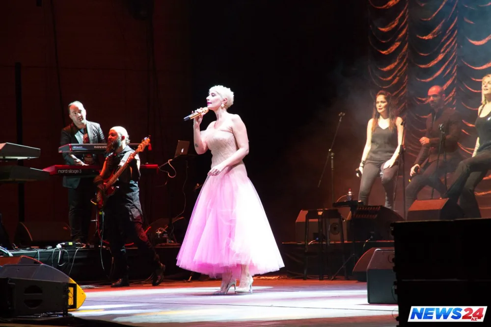 Sılanın möhtəşəm Bakı konserti baş tutdu - FOTOLAR - VİDEO