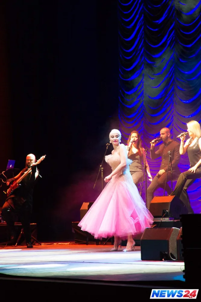 Sılanın möhtəşəm Bakı konserti baş tutdu - FOTOLAR - VİDEO
