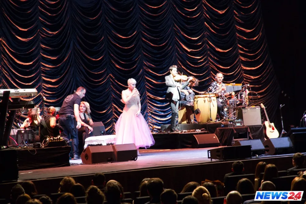 Sılanın möhtəşəm Bakı konserti baş tutdu - FOTOLAR - VİDEO
