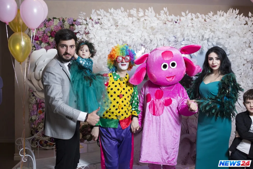 "Gilavar" qrupunun üzvü qızı Nazlı üçün təmtəraqlı ad günü keçirib - FOTO