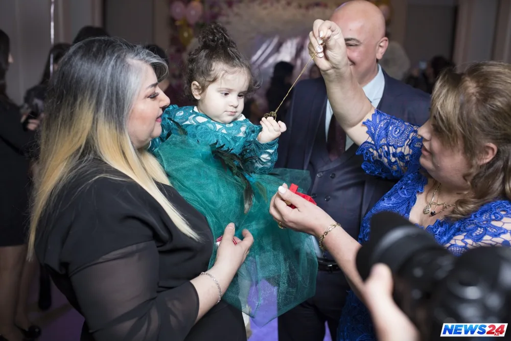 "Gilavar" qrupunun üzvü qızı Nazlı üçün təmtəraqlı ad günü keçirib - FOTO