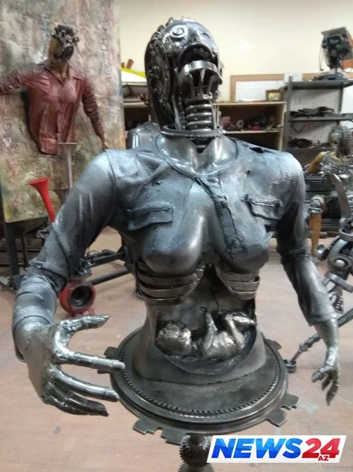 Türkiyəli müəllim: "Xocalı soyqırımı ilə bağlı heykəl düzəltmək mənəvi borcum idi" - FOTO