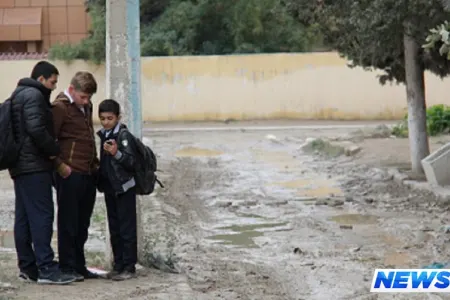 Bakıda məktəblilər dərsə getməkdə çətinlik çəkirlər - SƏBƏB - VİDEO