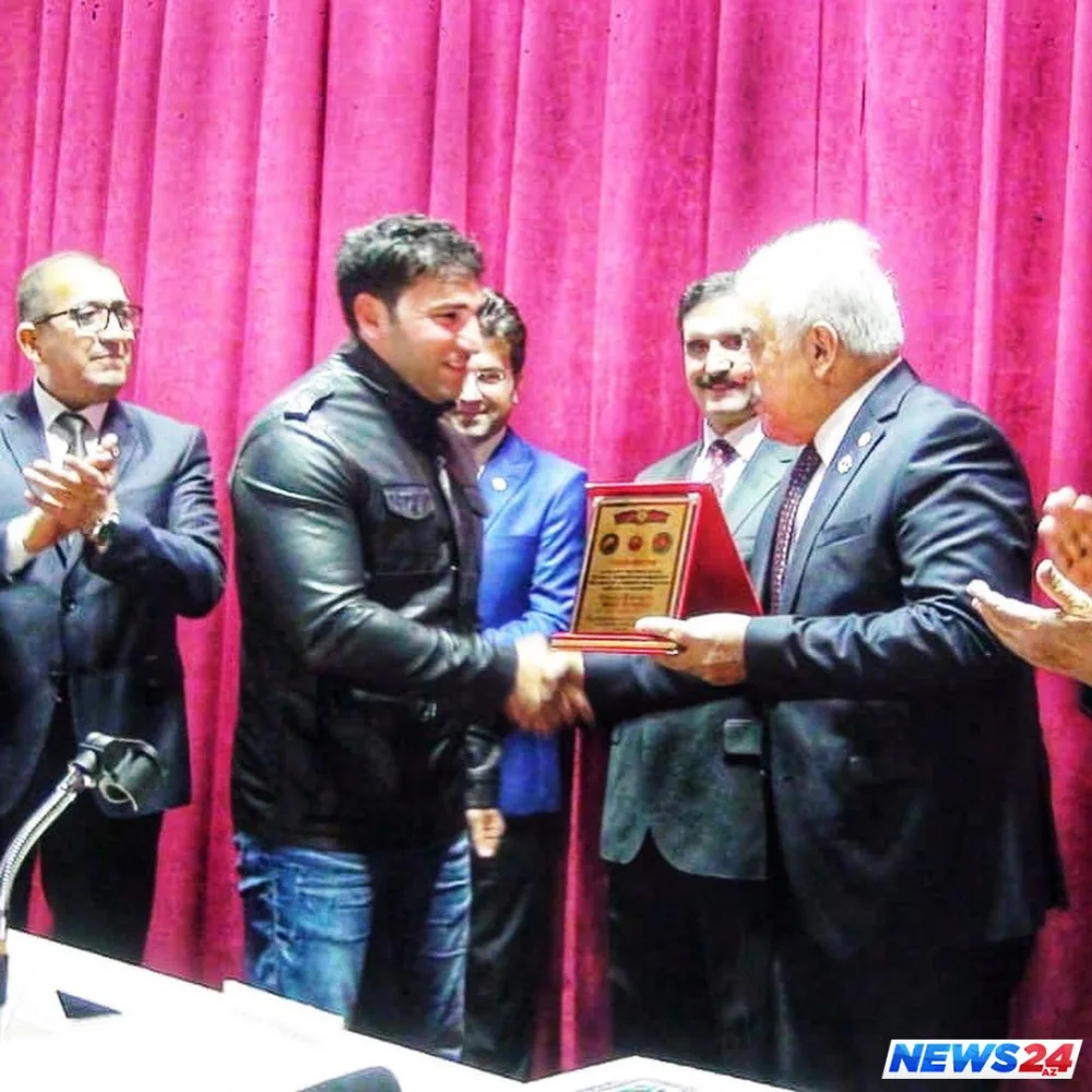 Türkiyənin millət vəkili Kamil Zeynallını mükafatlandırdı - FOTOLAR