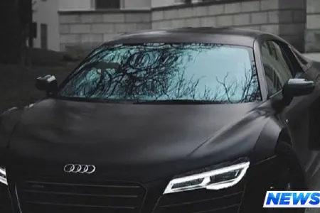 Bakıda qızlar 80 minlik avtomobili bu hala saldılar - VİDEO