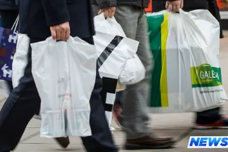 Marketlərdə polietilen torbalar pulla satılır? - AÇIQLAMA