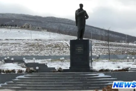 Dahi dramaturq Cəfər Cabbarlıdan Xızıda qalan yadigar - FOTO