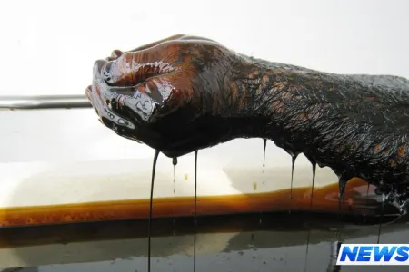 Azərbaycan neftinin qiyməti 62 dollara düşüb