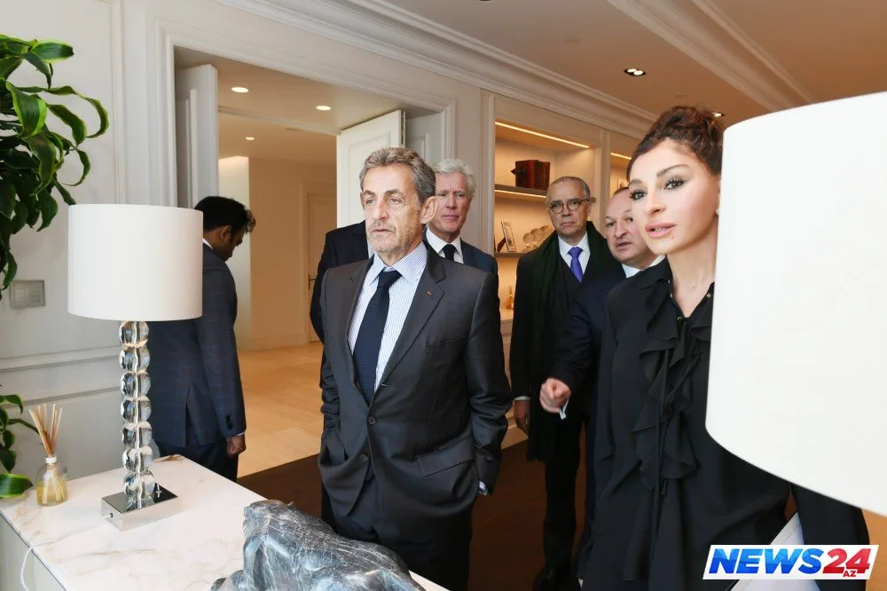 Azərbaycanın Birinci vitse-prezidenti Mehriban Əliyeva Fransanın sabiq Prezidenti Nikola Sarkozi ilə görüşüb - FOTO