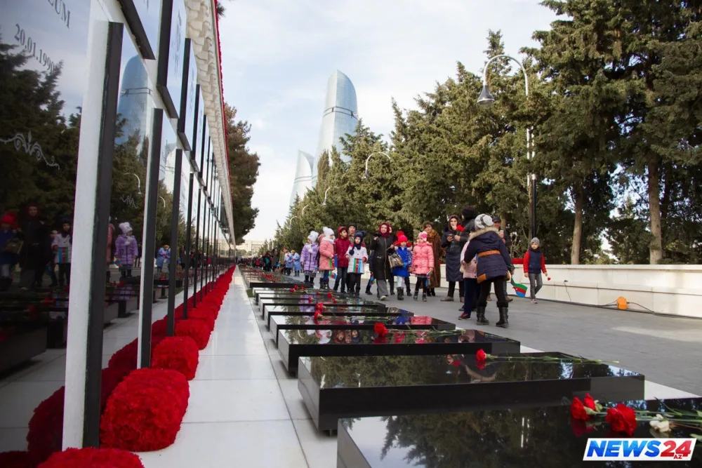 20 Yanvar faciəsinin 29-cu ildönümü - FOTOLAR - VİDEO