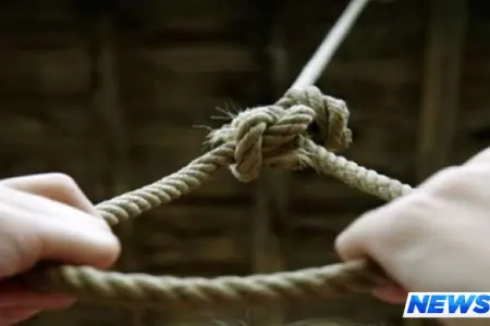 İmişlidə 3 uşaq anası özünü asdı