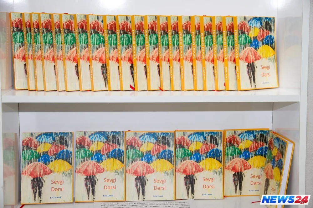 Azərbaycanlı yazıçının "Sevgi dərsi" və "Vicdanla sövdələşmə"si... - FOTO - VİDEO