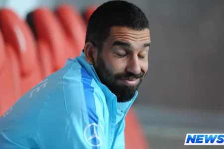 Arda Turan üzr istədi... - FOTO