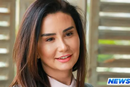 Azərbaycanlı aparıcı: “Yengə çox yaxşı adətdir, gəlinin vizit kartıdır” - VİDEO