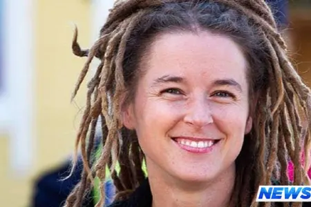 Mədəniyyət naziri görüntüsü ilə təəcübləndirdi - FOTOLAR