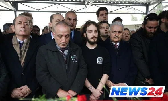 Dünyasını dəyişən sənətkarın eks həyat yoldaşı qınadı - FOTO - VİDEO