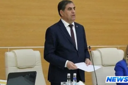 Nazir DSMF-nin sədrini işdən ÇIXARDI