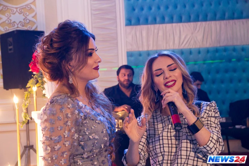 Azərbaycanlı iş xanımı ad gününə sehrbazın köməyi ilə gəldi - FOTO - VİDEO