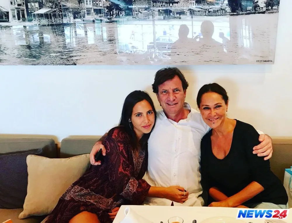 Hülya Avşardan keçmiş ərinə iltifat - FOTO