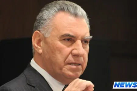 Əli Həsənovun qalmaqallı maşını özü ilə apardığı təsdiqləndi