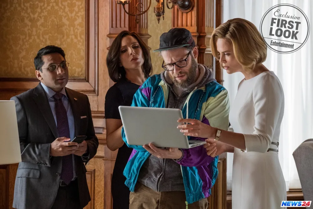 Şarliz Teron ABŞ-da prezidentliyə namizəd "ilk" qadın "OLACAQ" - FOTO