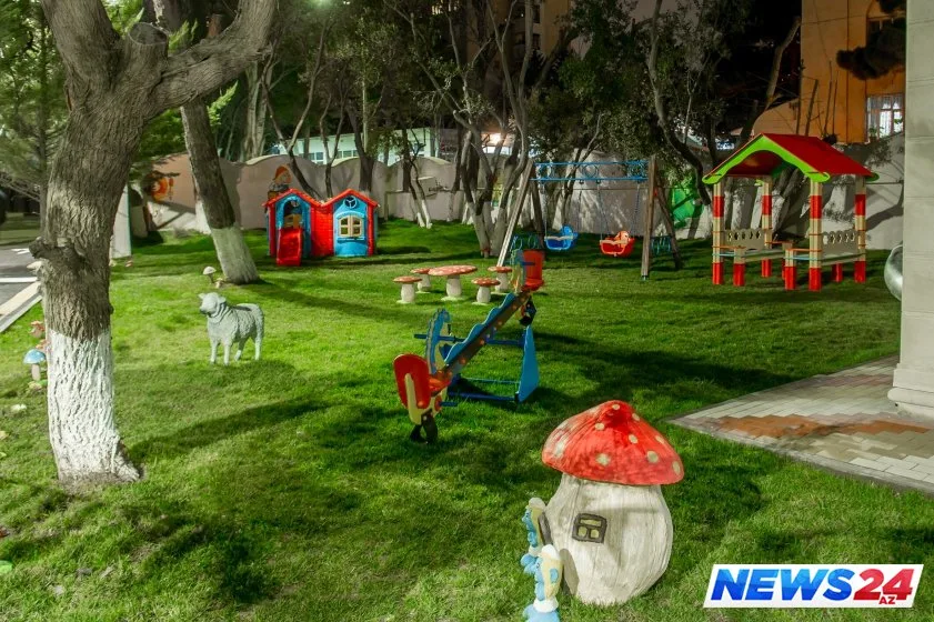 Birinci vitse-prezident Mehriban Əliyeva Bakının Xətai rayonunda yeni inşa olunmuş 6 saylı uşaq bağçasının açılışında - FOTOLAR