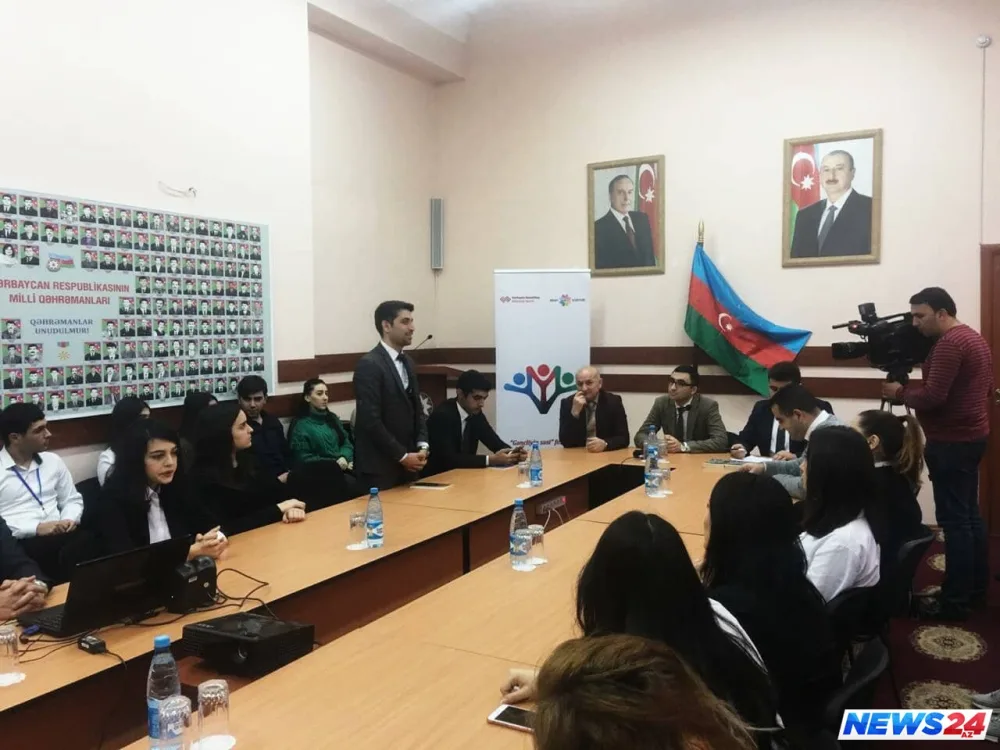 Nazirlik gənc şairləri ASAN Könüllüləri ilə görüşdürdü - FOTO