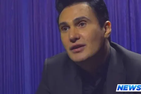 Nadirdən yaşlı sənətçilərə: "Qələtləriniz indikilərdən çoxdur" - VİDEO